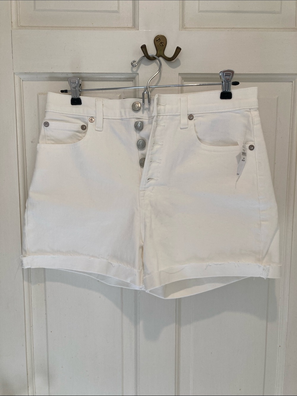 (NWT) GAP White High-Waist Button-Front Denim Shorts